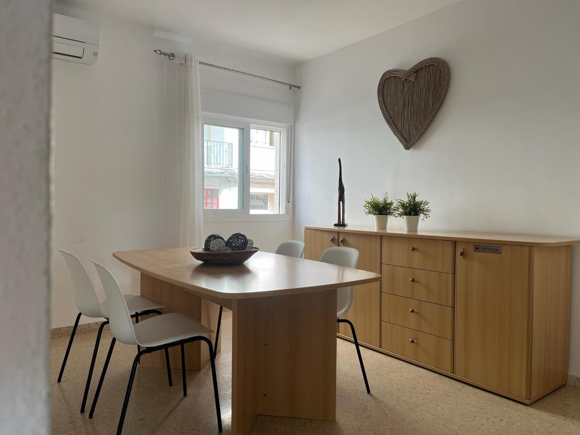 2 Apartment *