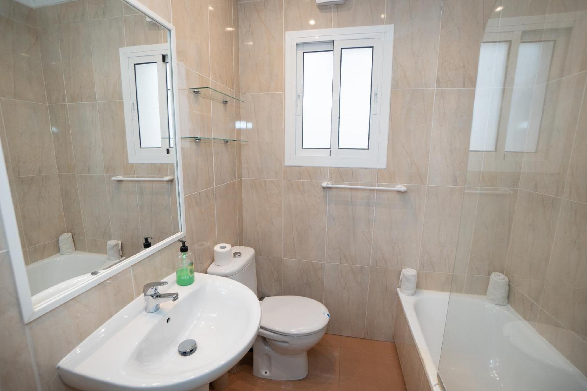Tuhillo 2f Menyber Apartment