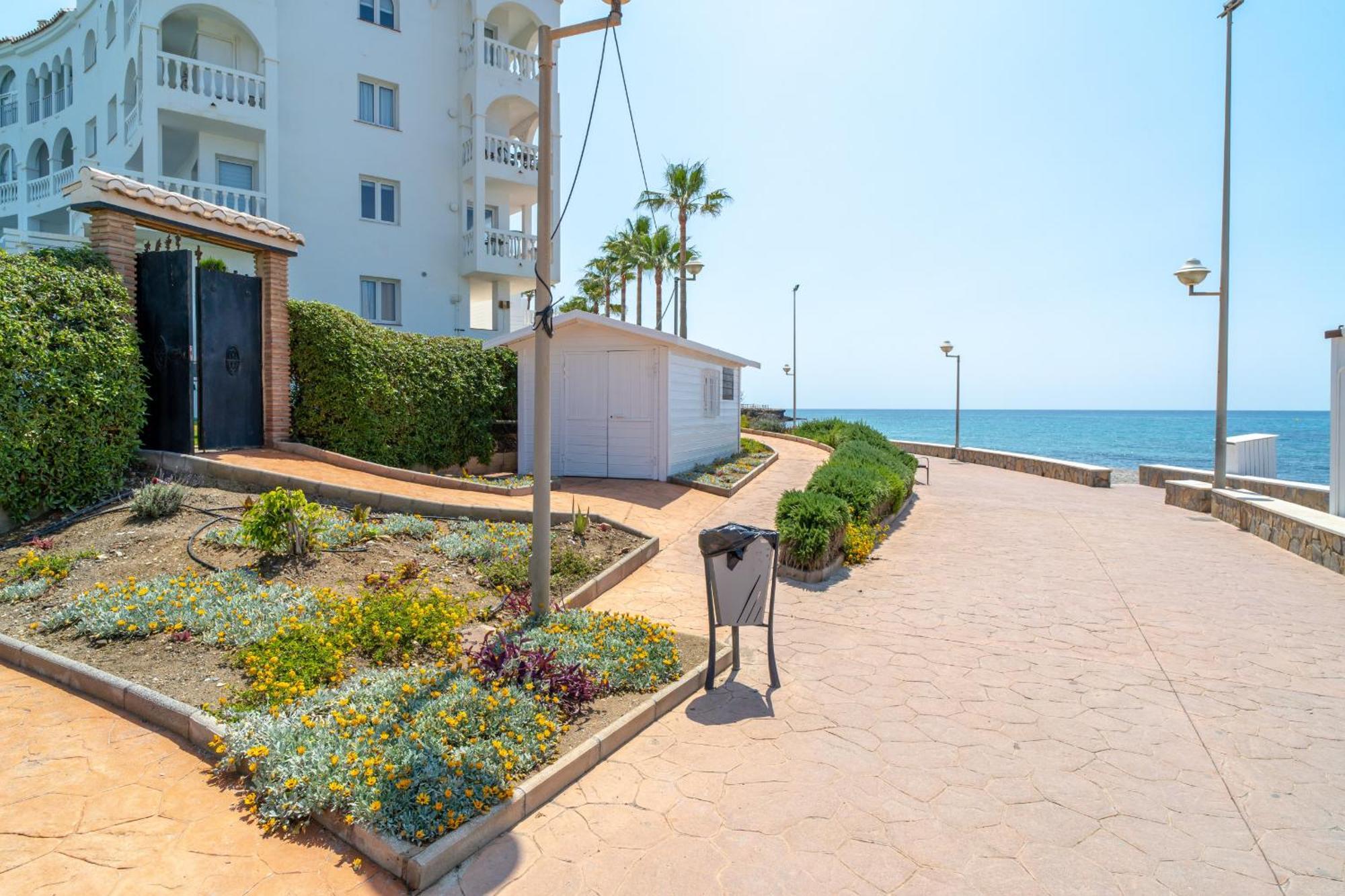 Stella Maris Beachfront 2j By Casasol Apartment Nerja