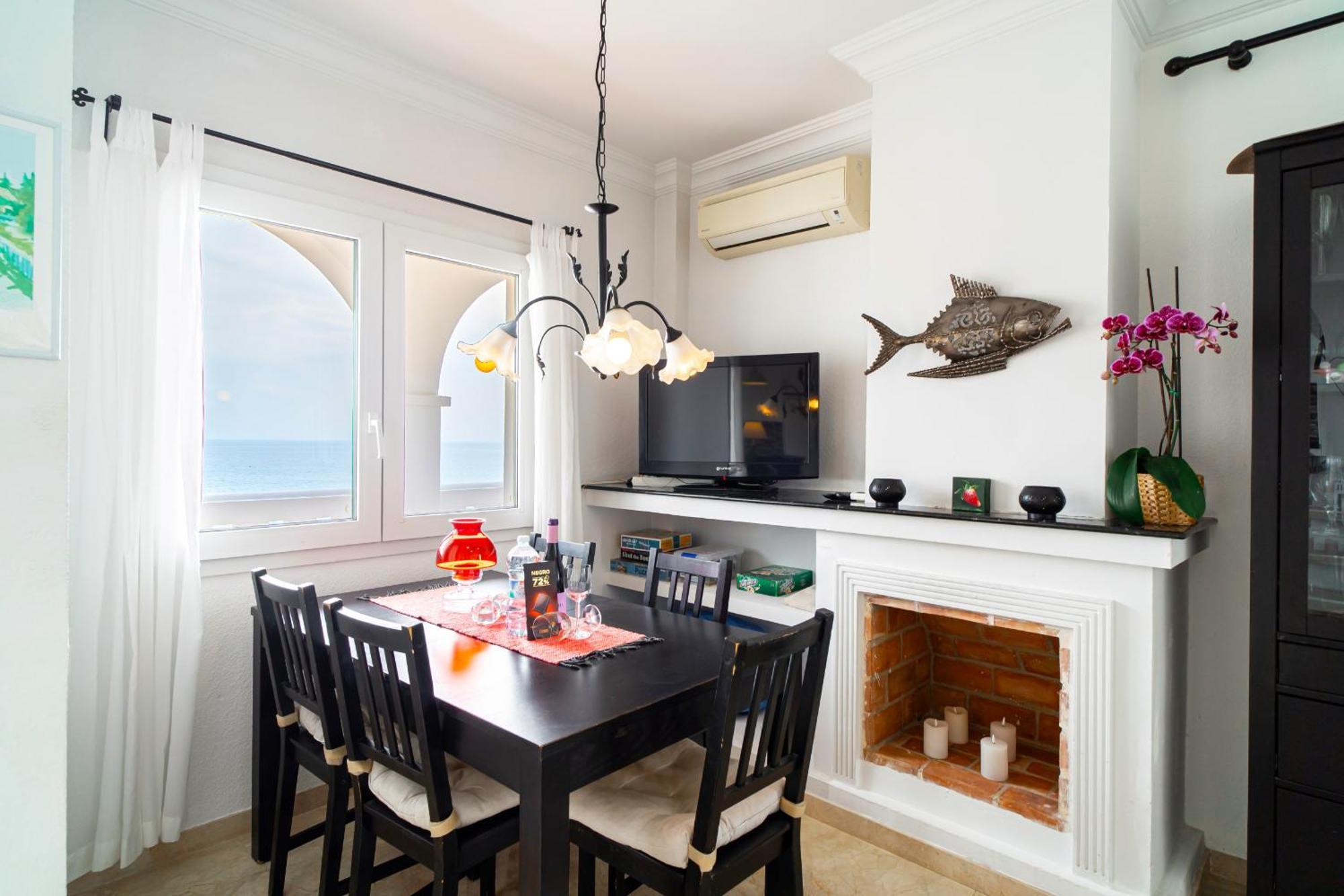 Stella Maris Beachfront 2j By Casasol