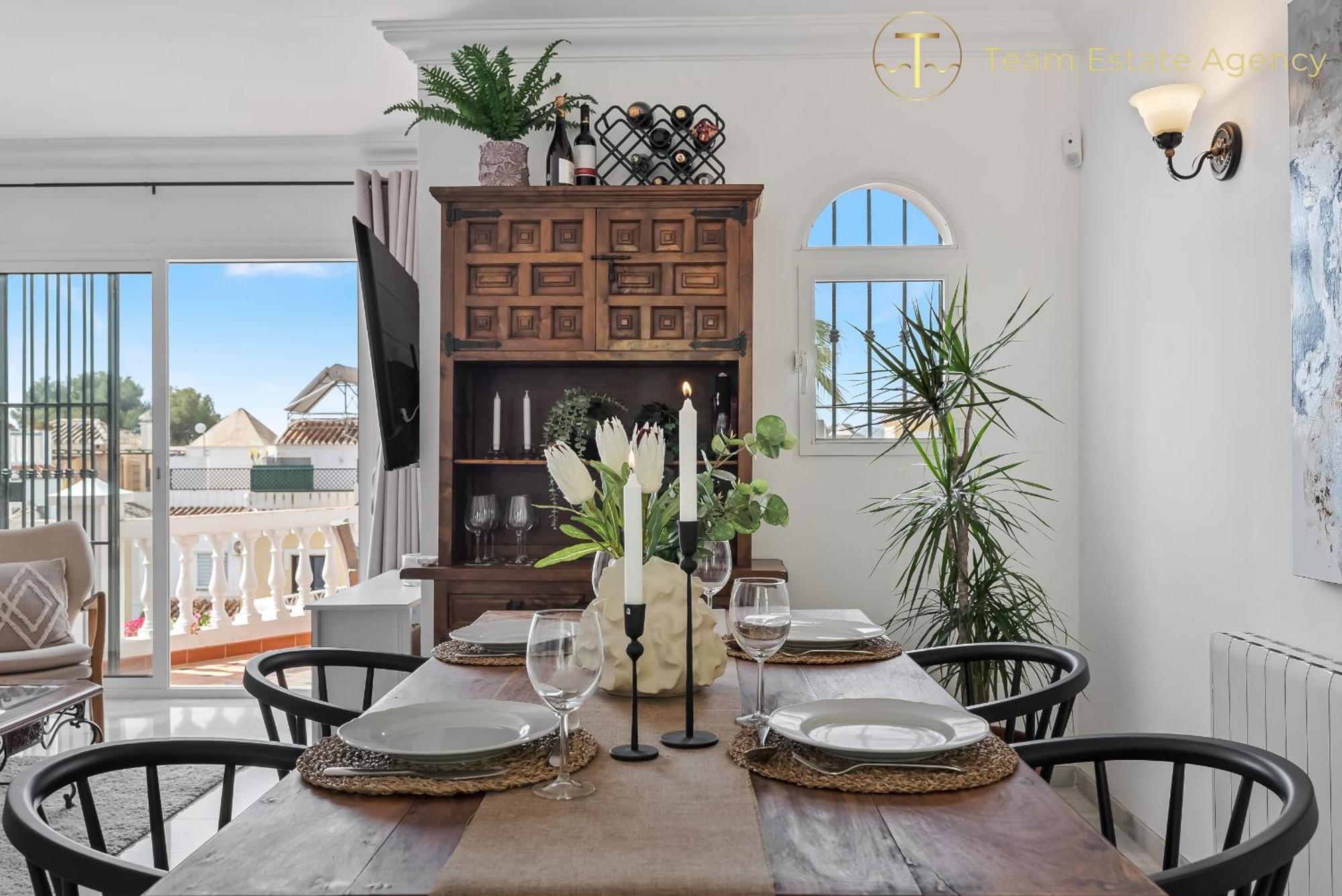Chic Retreat With A Spacious Garden, Near Burriana Holiday home Nerja