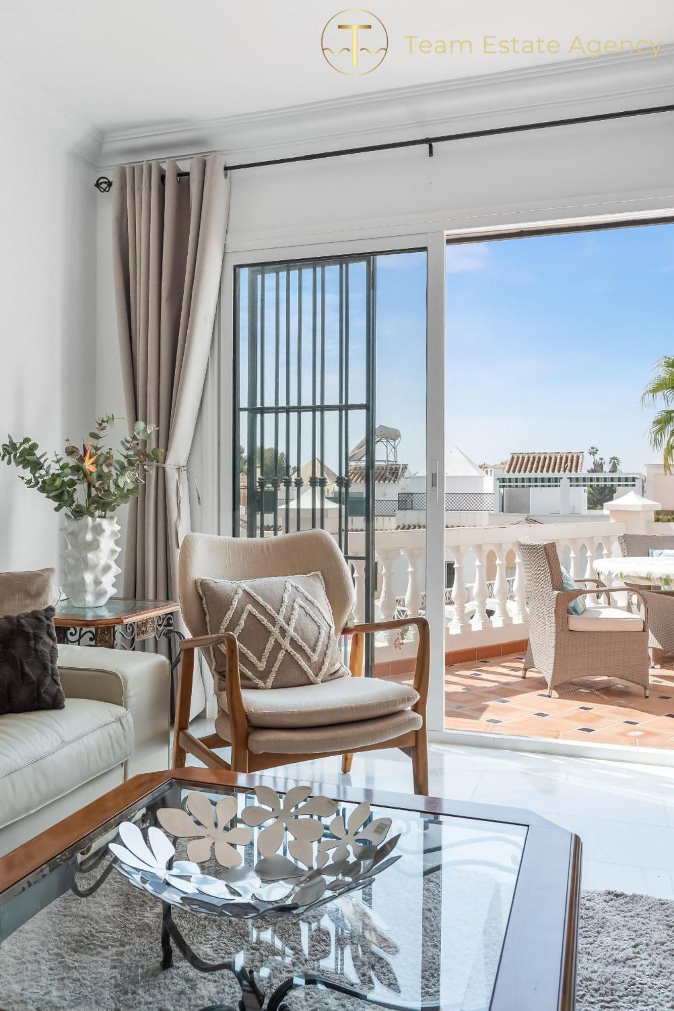 Chic Retreat With A Spacious Garden, Near Burriana