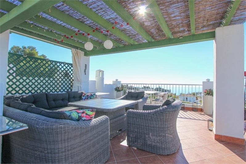 Amazing 3 Bedroom Townhouse With Sea View, Holiday home