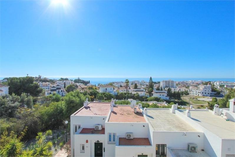 Amazing 3 Bedroom Townhouse With Sea View, *