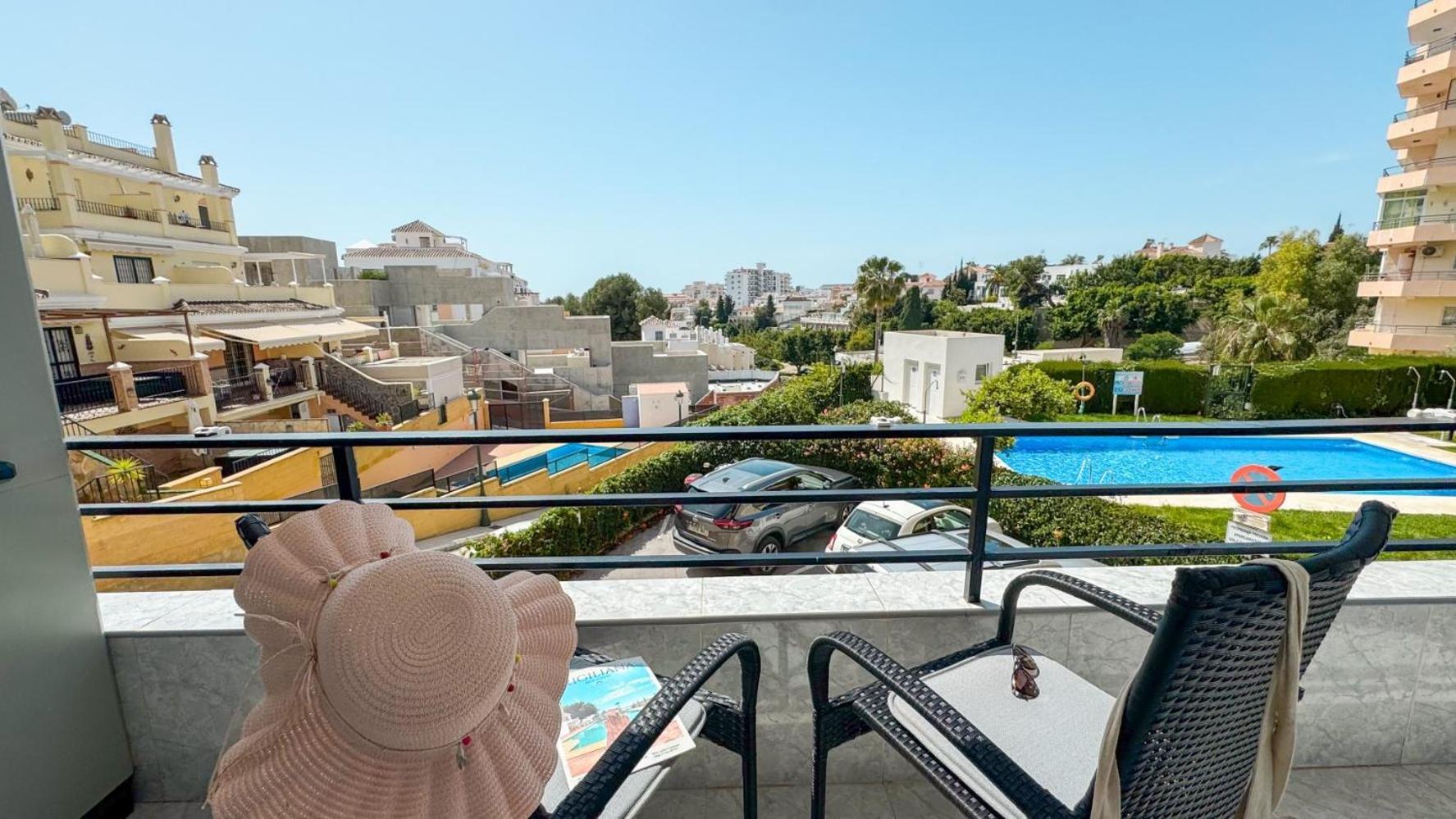 Hawaii 1st Floor Burriana, Apartment Nerja