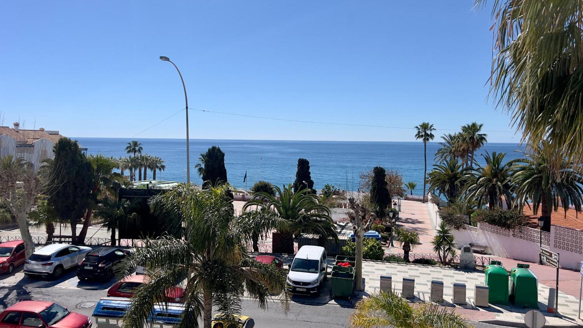 Torrecilla En El Centro De - South Costa * Nerja