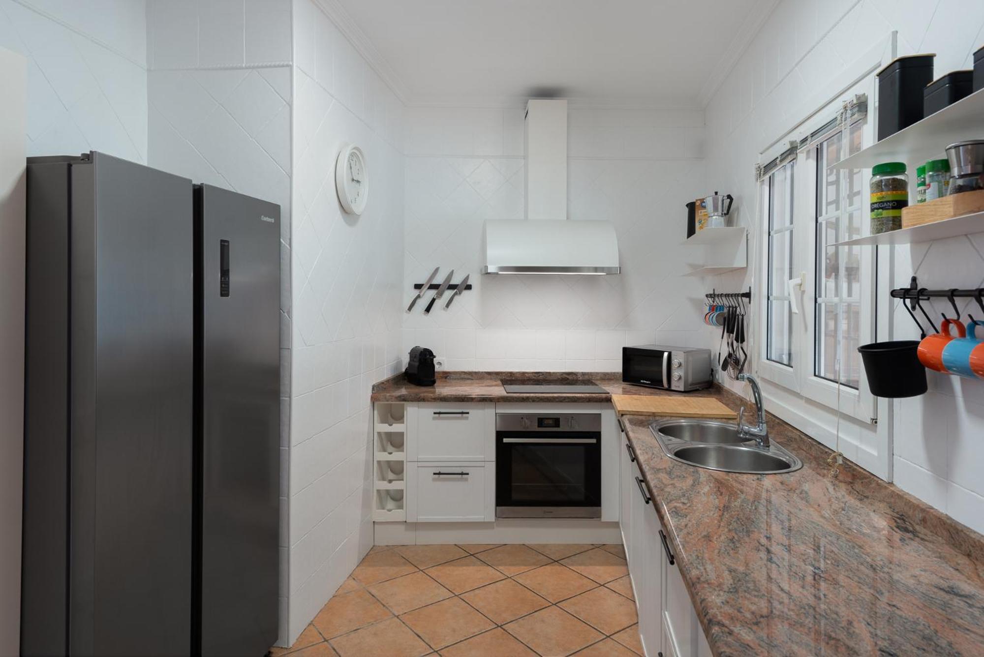 Cortijo Andaluz, Jacuzzi, Piscina, Palmeras Nerja.