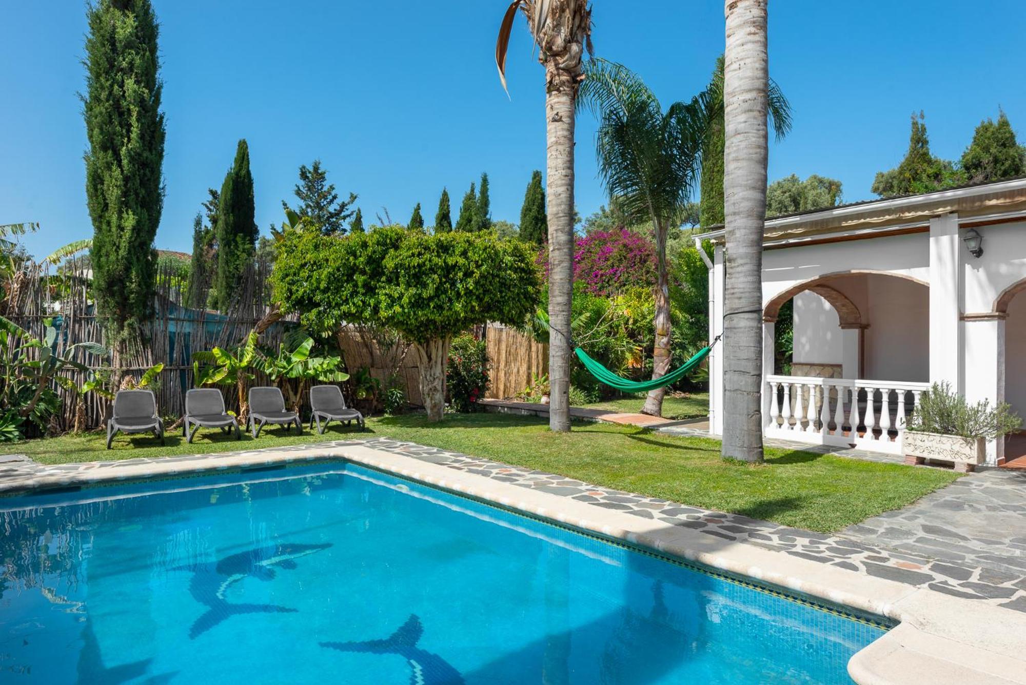 Villa Cortijo Andaluz, Jacuzzi, Piscina, Palmeras Nerja. *