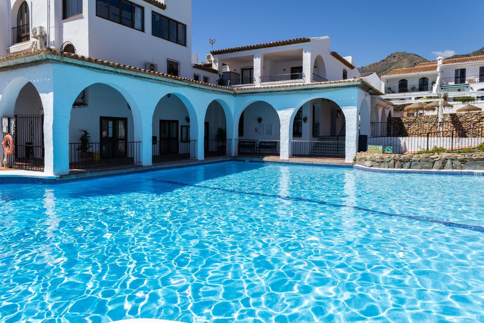 Capistrano Village B, 1 Bedroom + Free Wi-fi *