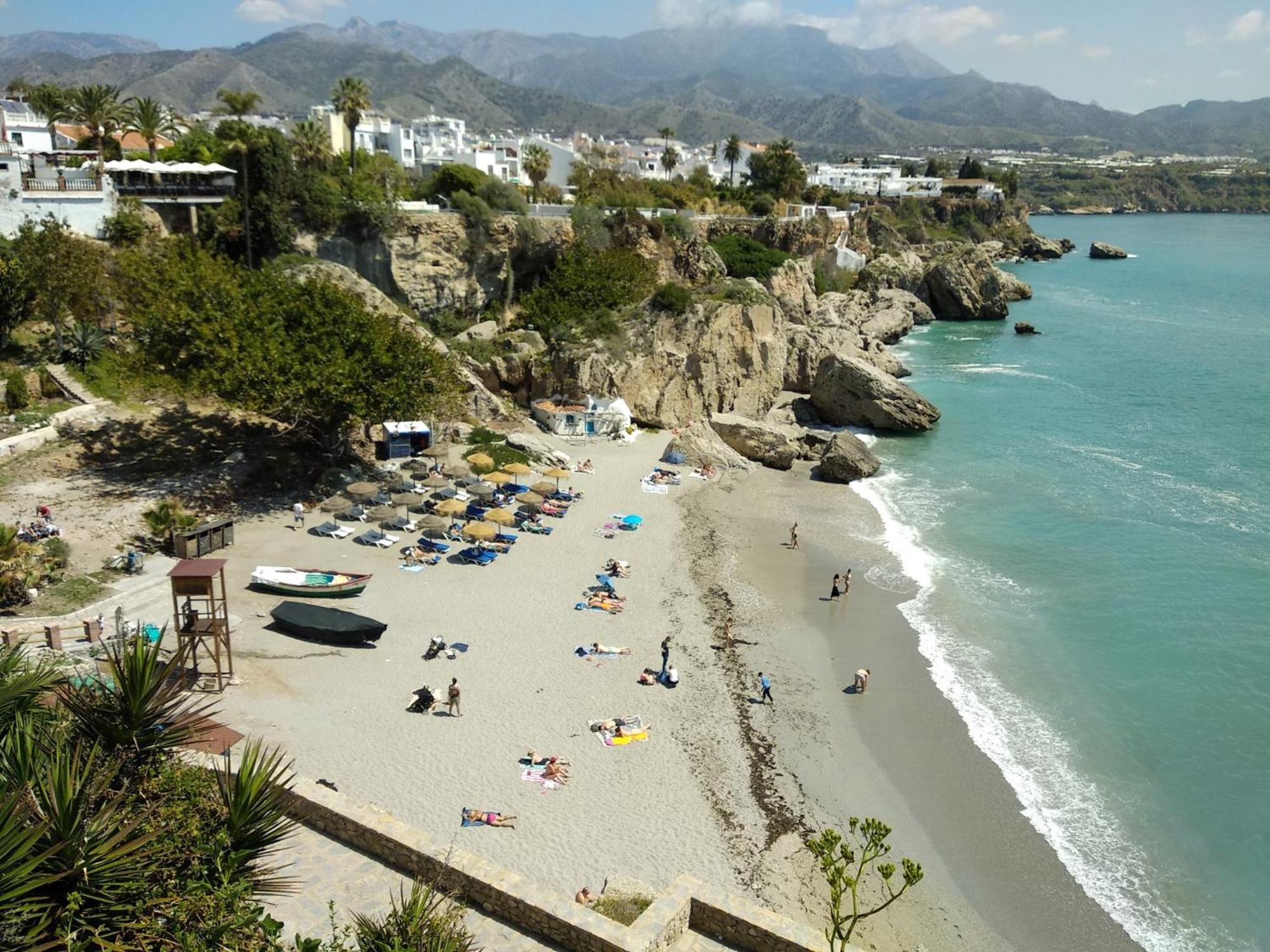 Casa Con Terraza Privada * Nerja