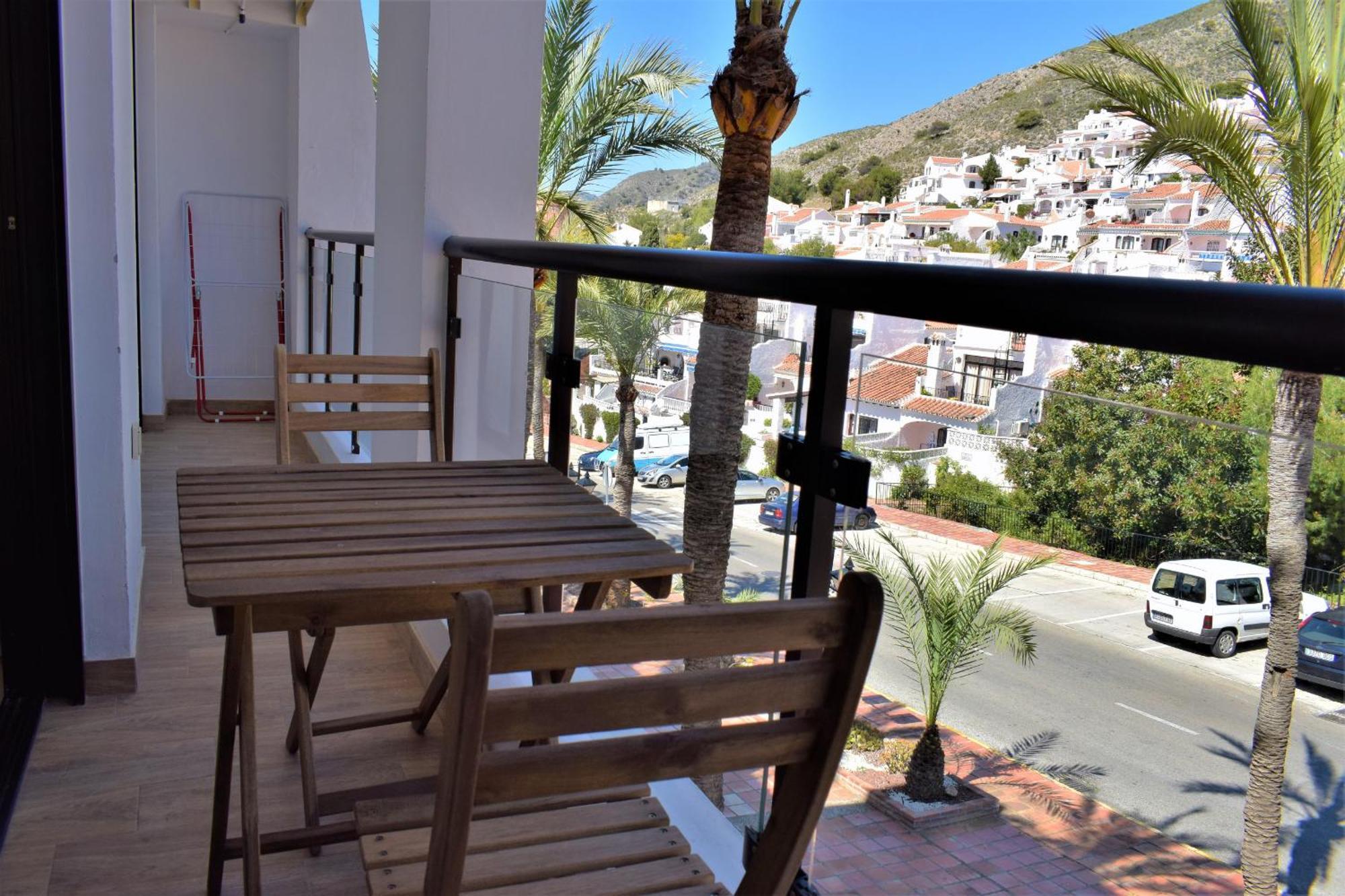 Apartment & Torres De San Juan Nerja
