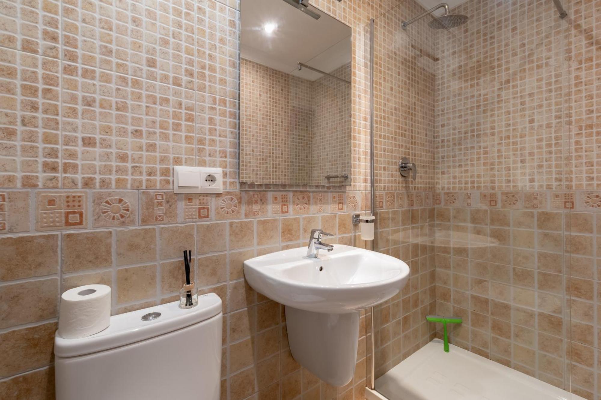 Casablanca 20 Oasis Nerja