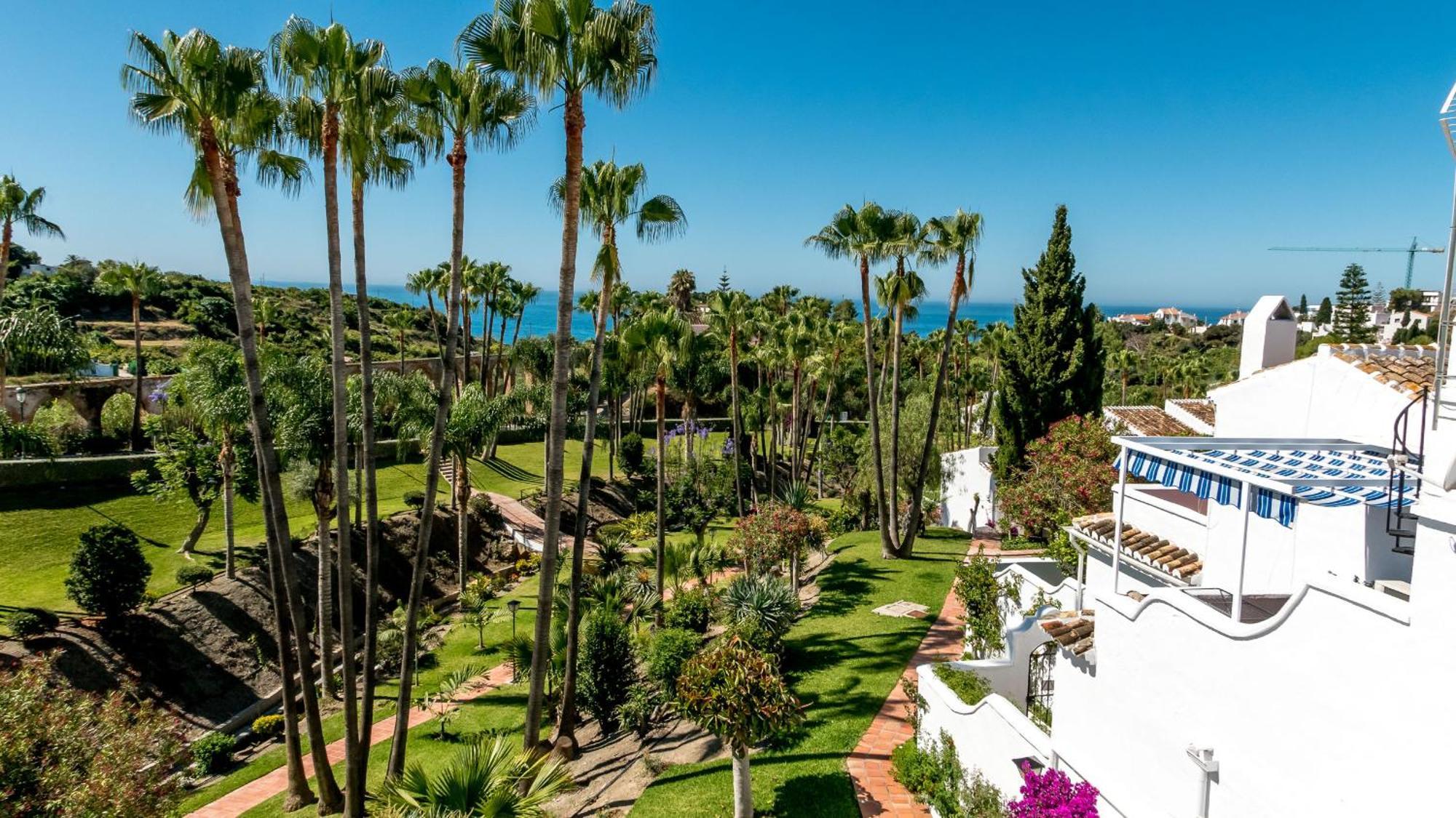 Casablanca 50 Oasis Nerja