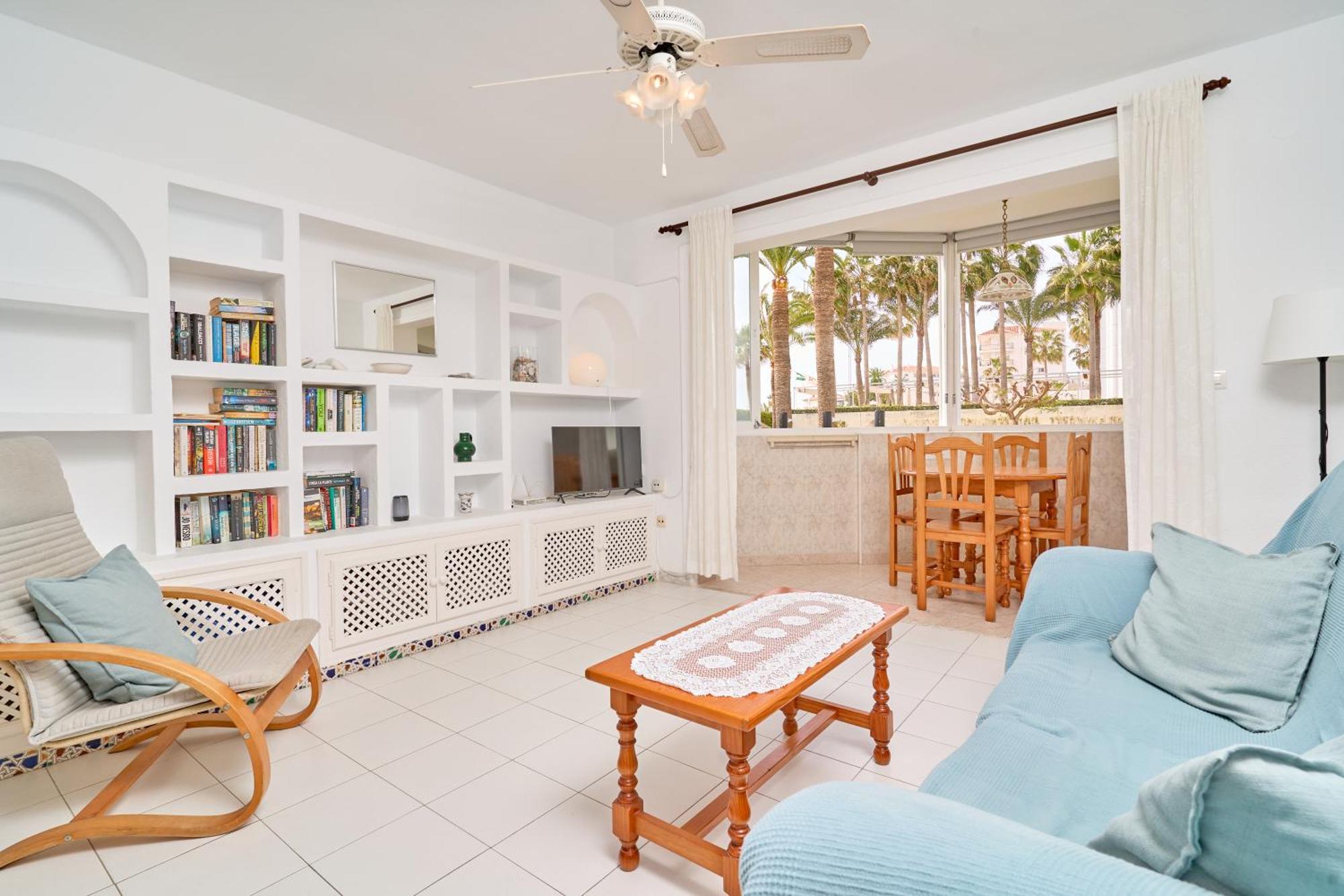 Large One Bed Apartment Nerja