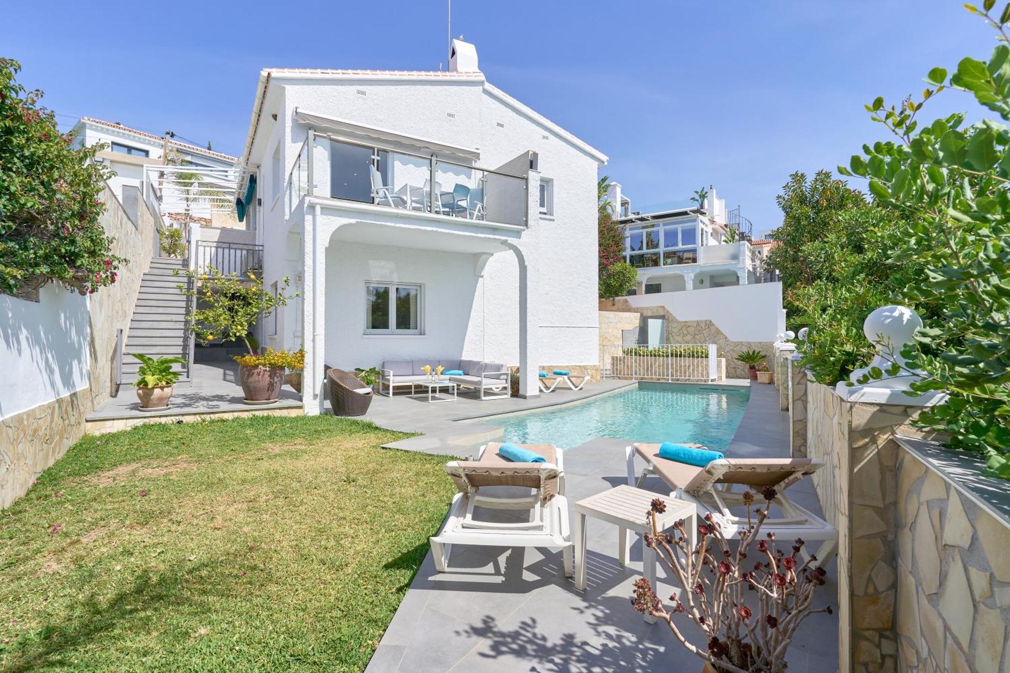 Wonderful Burriana Nerja