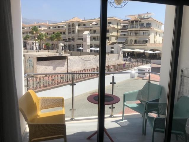Edificio Gran8nerja * Nerja