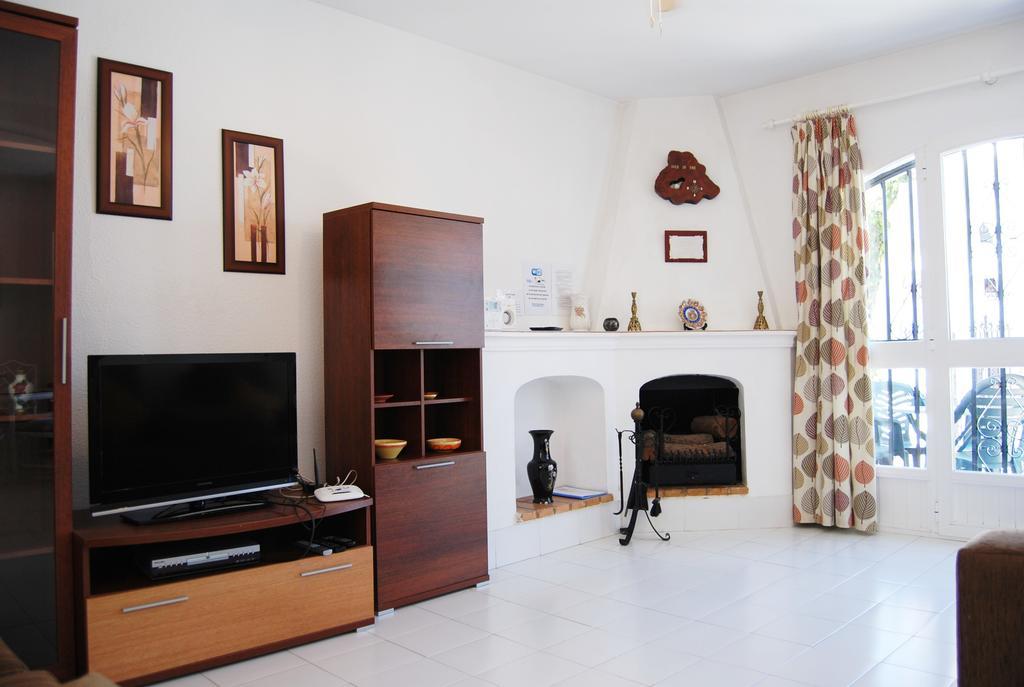 Pinos 25 Casasol Holiday home *