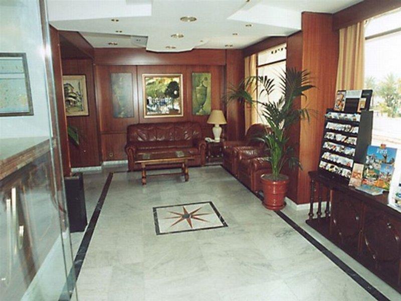 Mediterraneo Apts Apartment