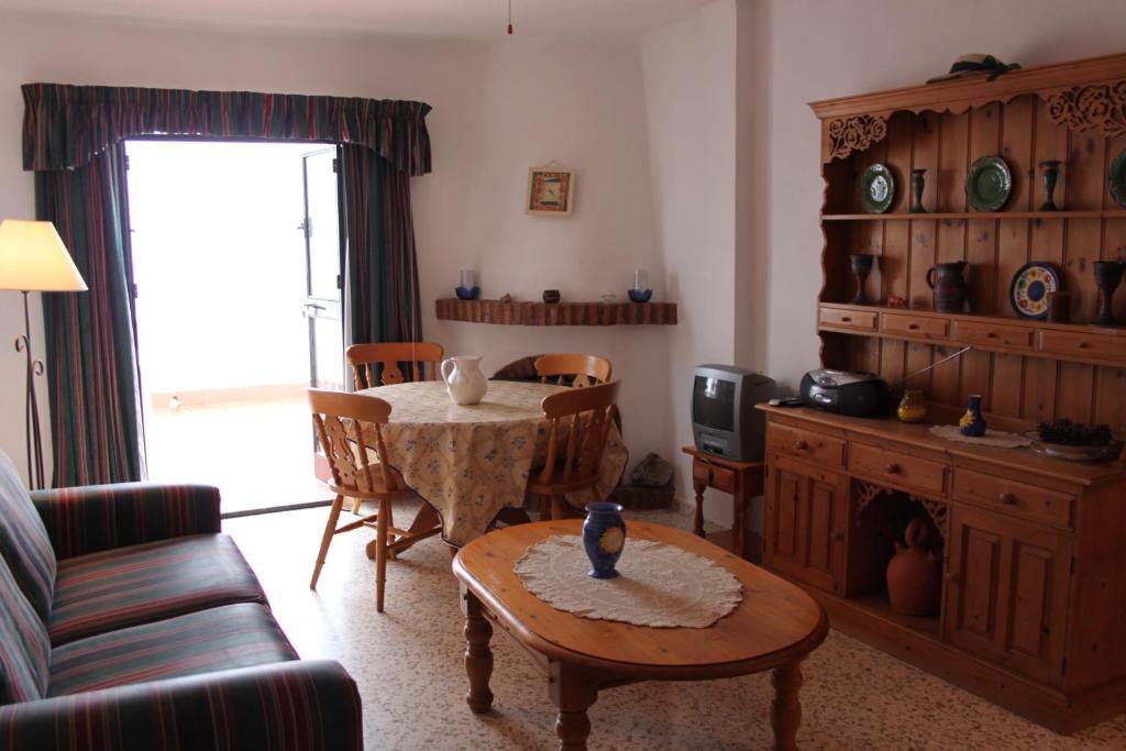 El Capistrano Guy P. Way Apartamento