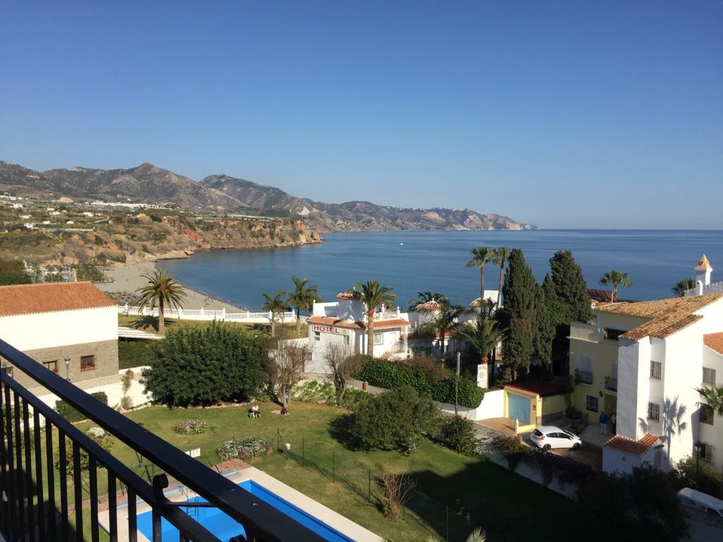Edificio Acapulco Nerja