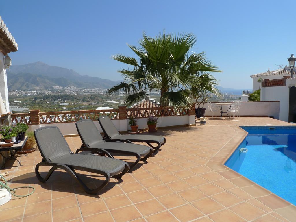 Balcon De Punta Lara Nerja