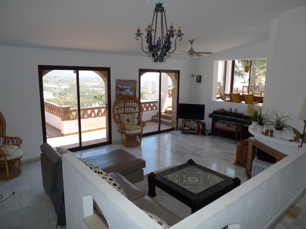 Balcon De Punta Lara Nerja