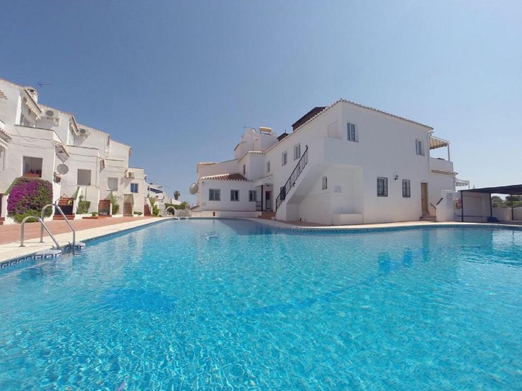 - Casa De Familia * Nerja