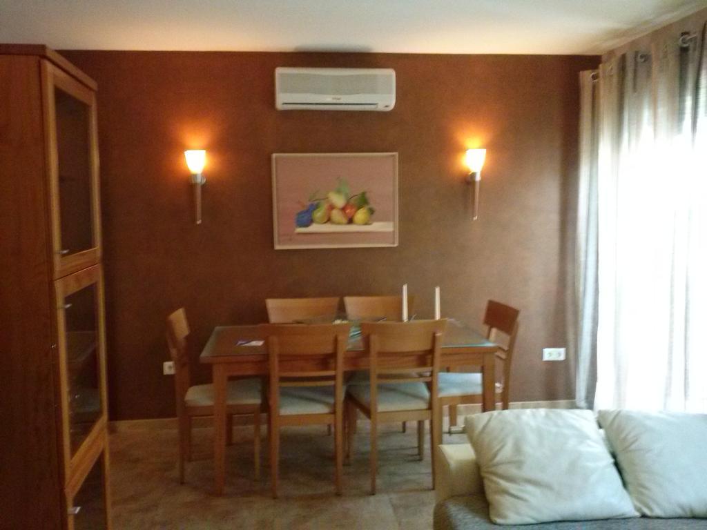 Atico Con Piscina Privada En El Corazon De Nerja!
