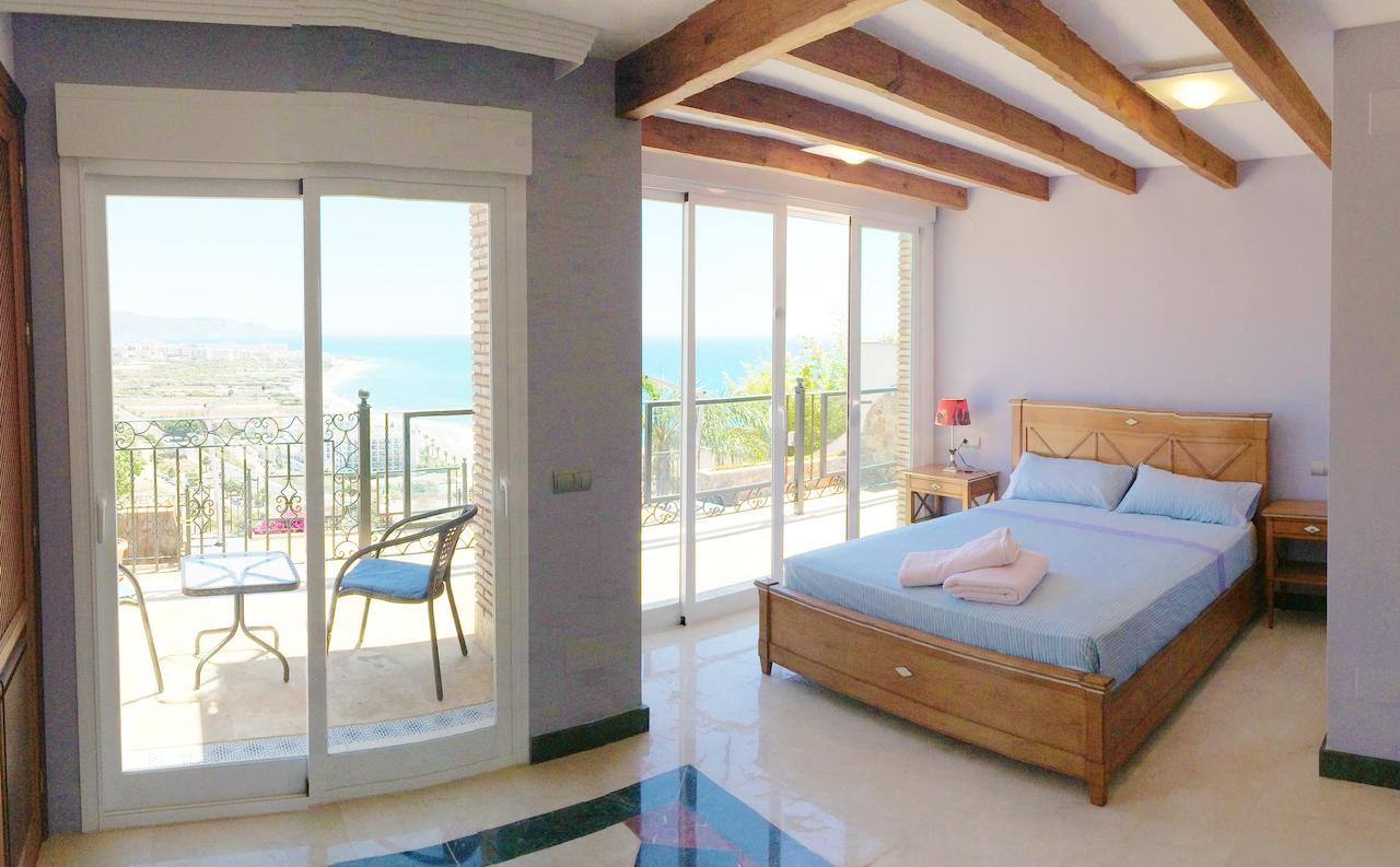 Vista Lara * Nerja