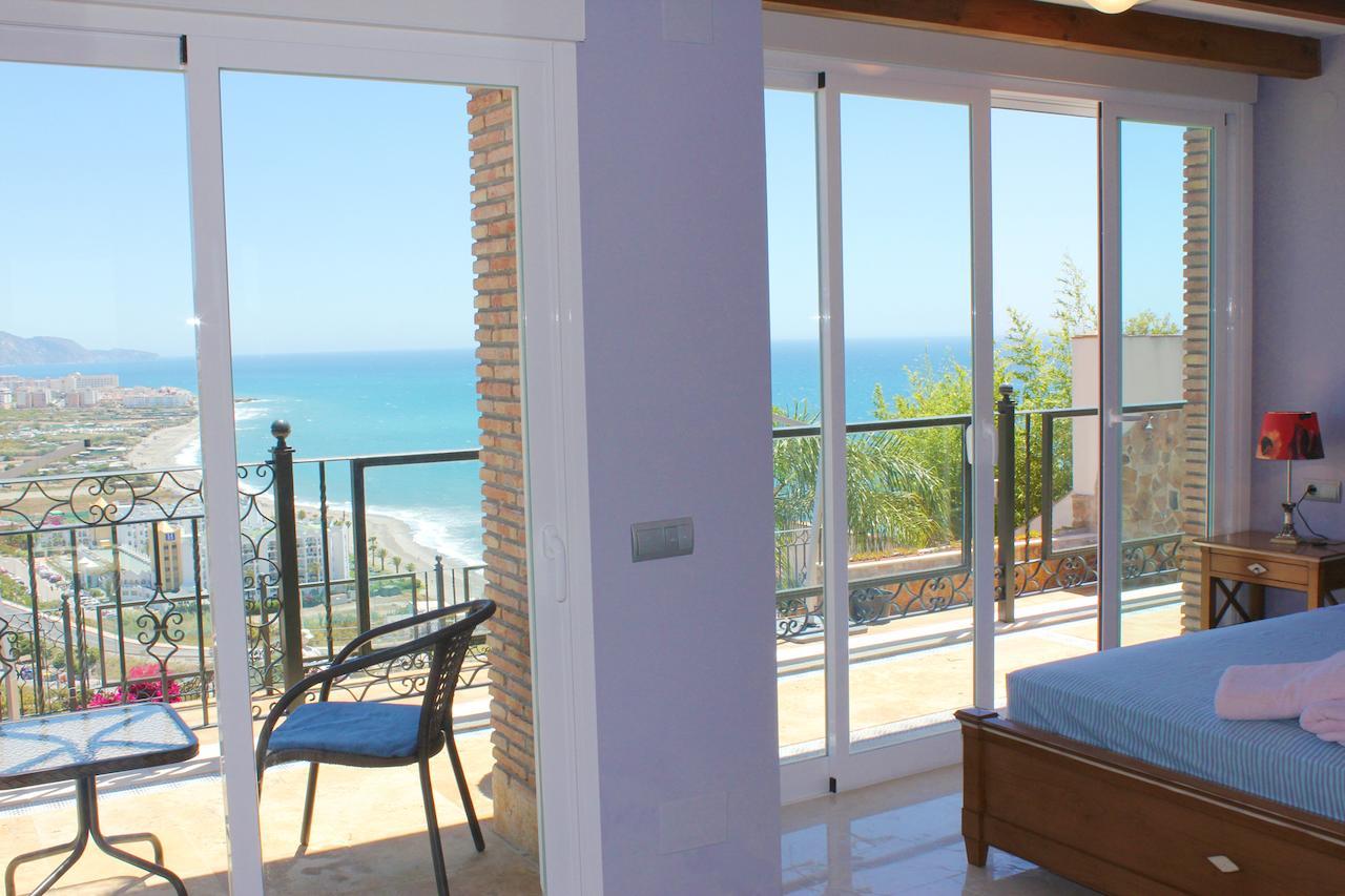 Vista Lara * Nerja