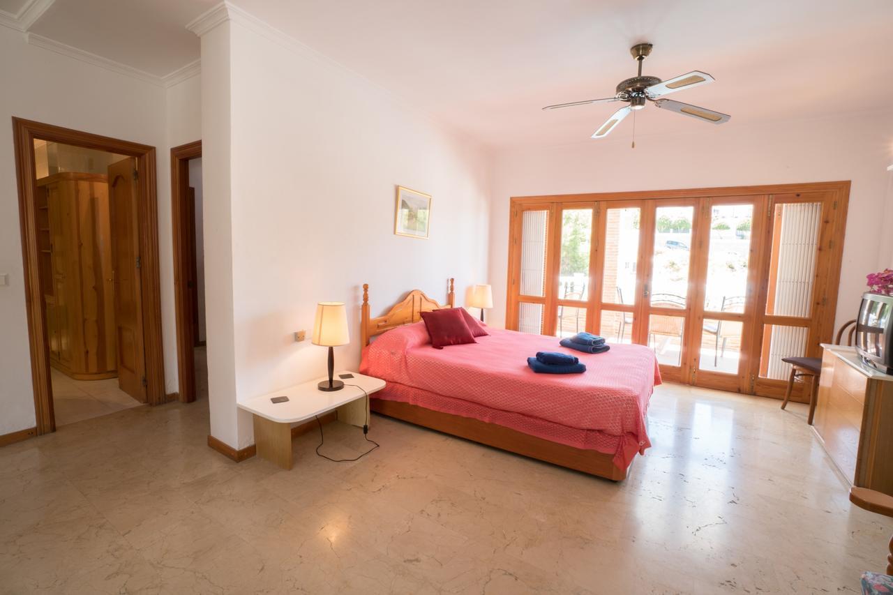 Colina Menyber Holiday home