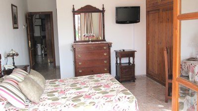 Jose Cruz Hotel