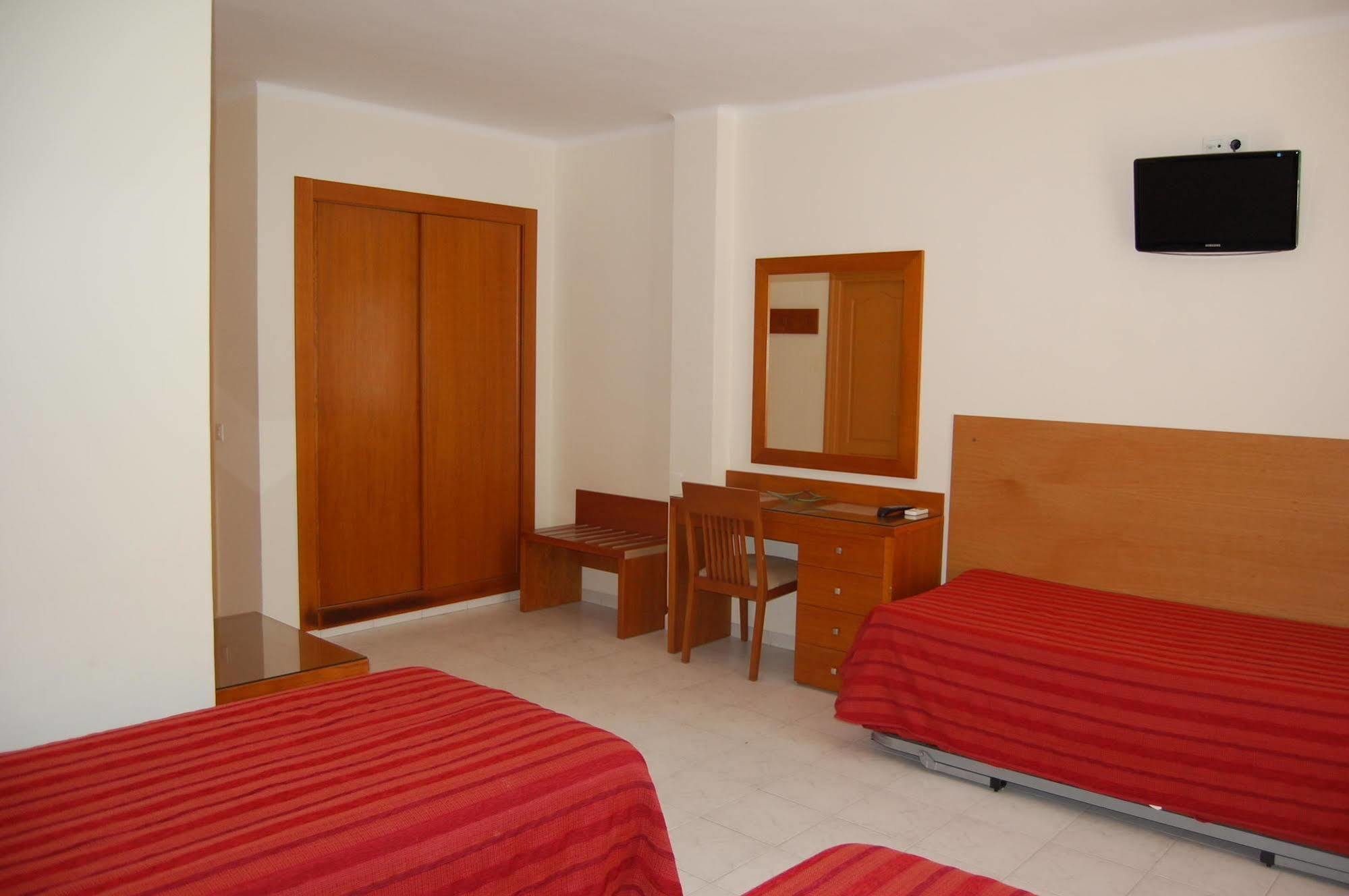 Marazul Hotel 2*