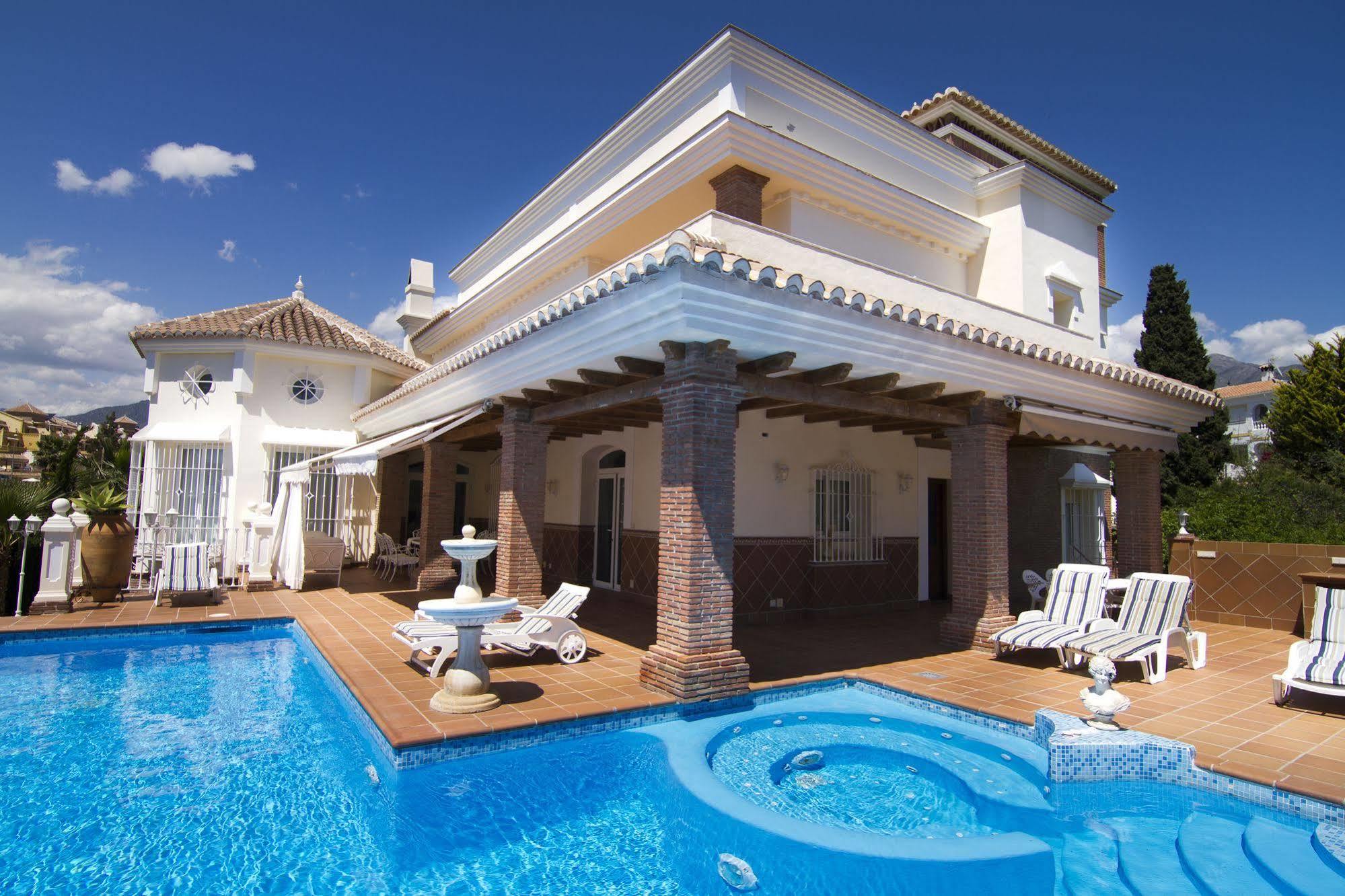 Villa Pergola Nerja