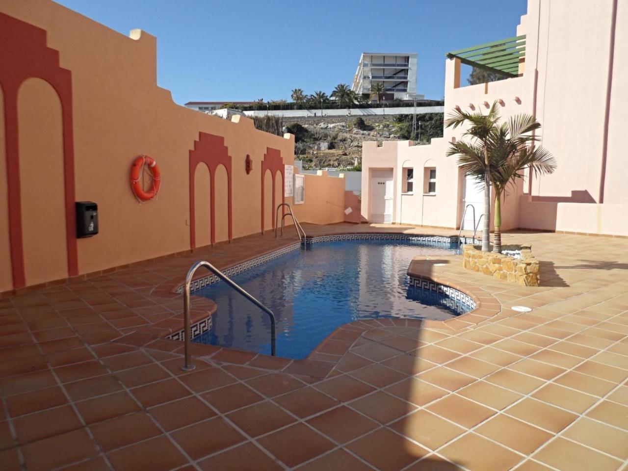 Ibn Sadi 2 Menyber Apartamento Nerja