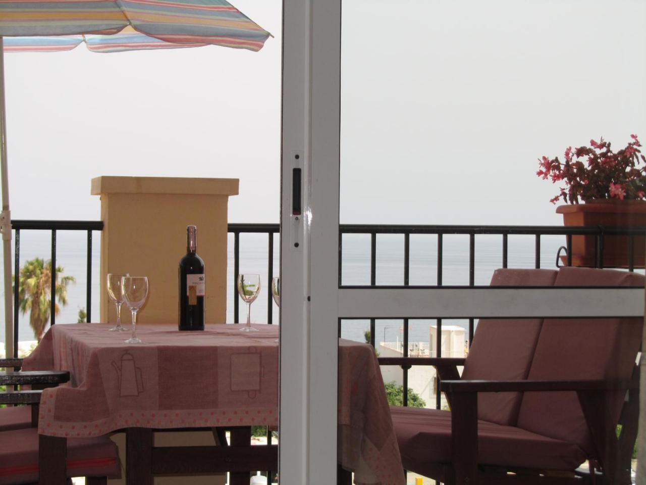 Apartamento Carabeo 2000 3.3