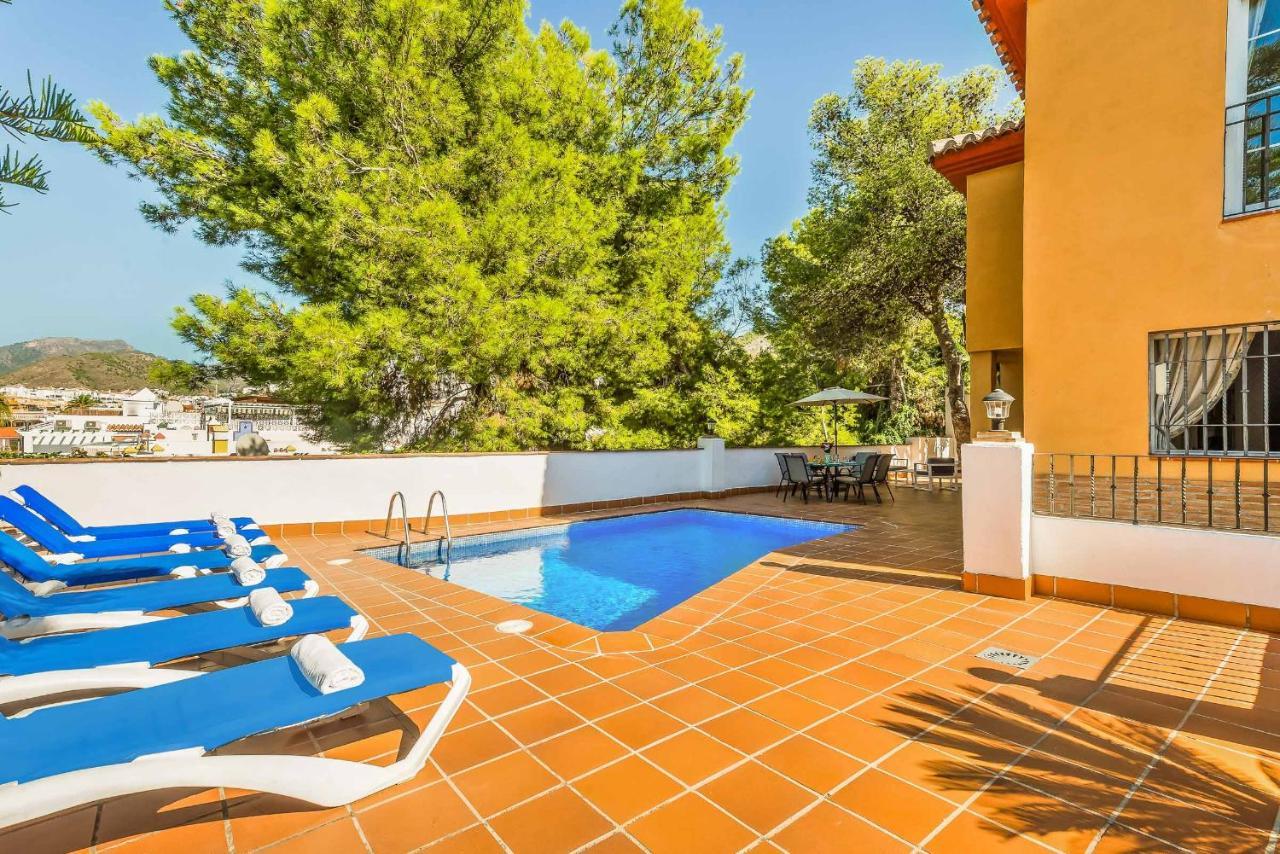 Clarence * Nerja