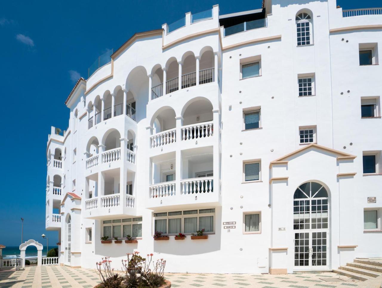 Apartamento Edf. Stella Maris P4 1ºb *