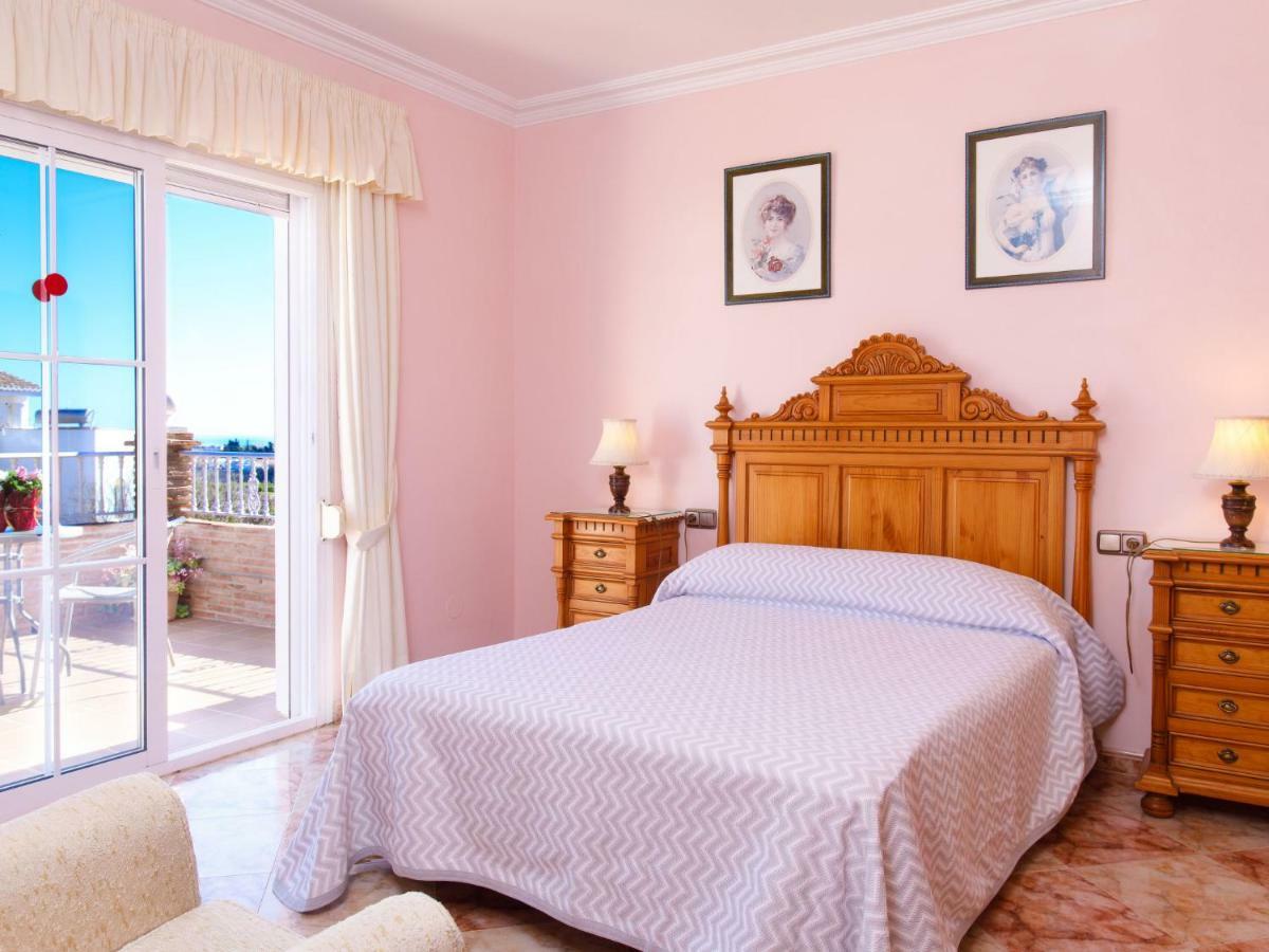 Mangos By Interhome * Nerja