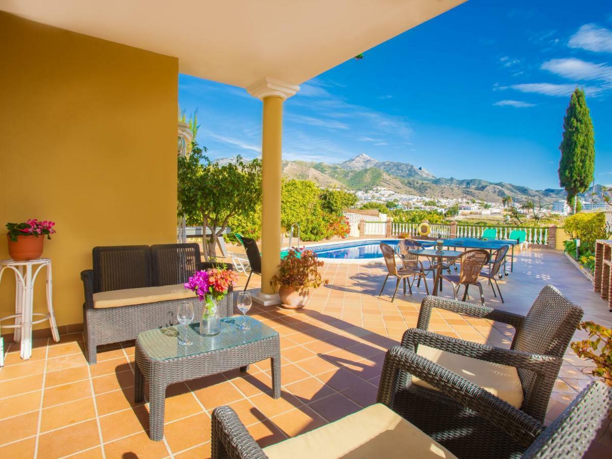 Mangos By Interhome Nerja