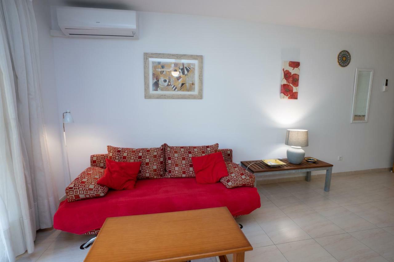 Jardines De Burriana 13 Menyber Apartment Nerja