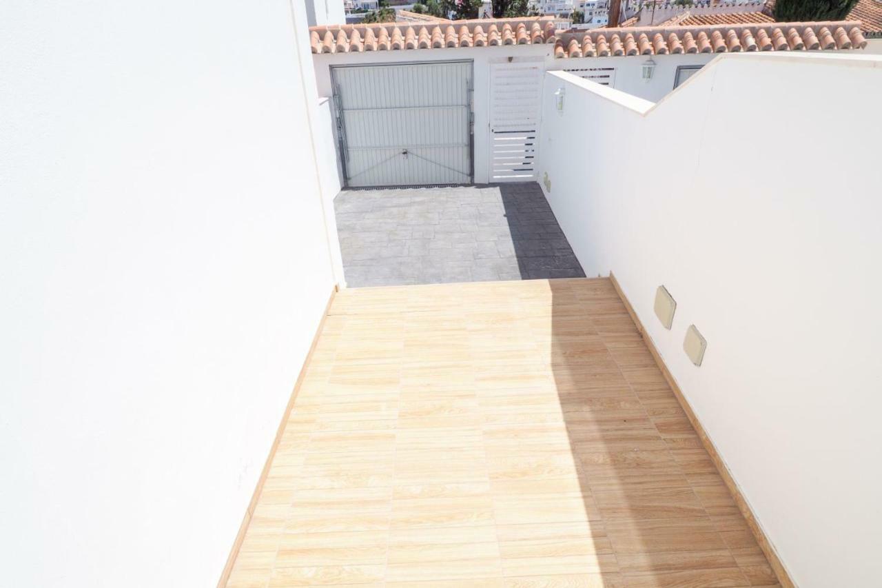Paradise - Zafiro Nerja