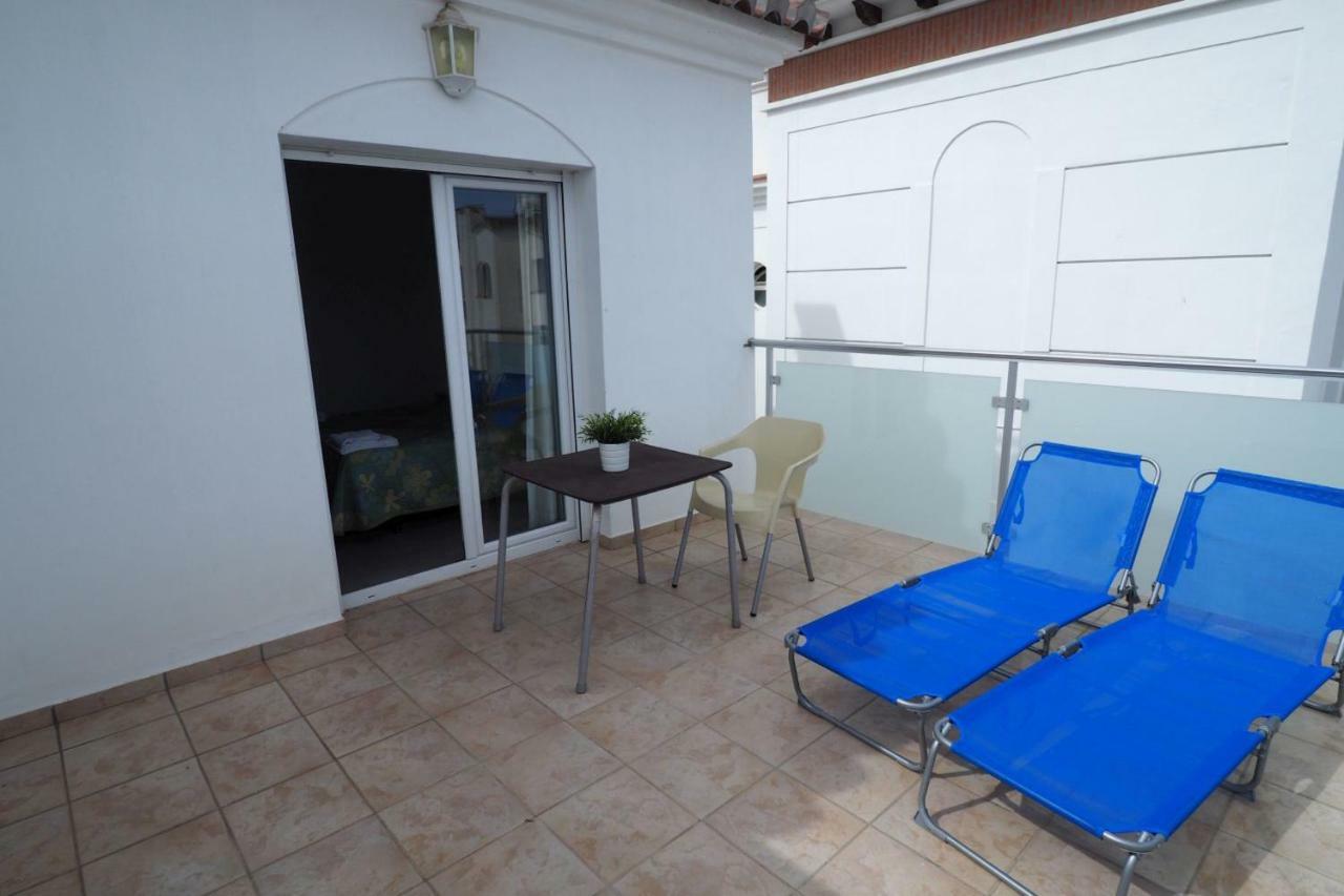 Paradise - Daisy * Nerja