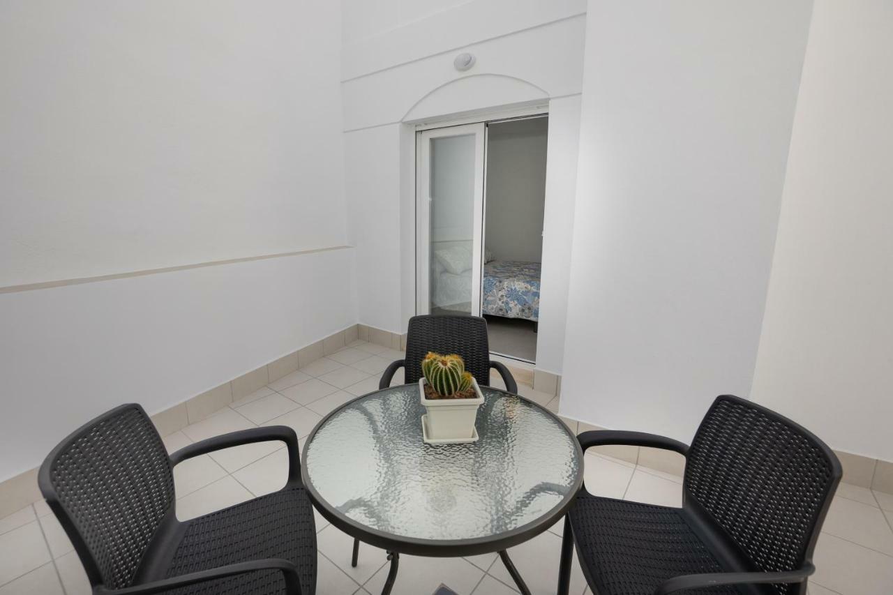 Mombasa 1 Planta Appartement