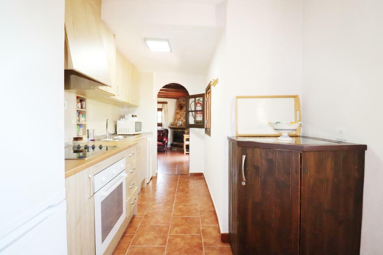 Villa Cortijo Cecilio Spainsunrentals 1056 Nerja