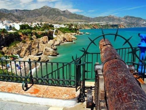 En * Nerja
