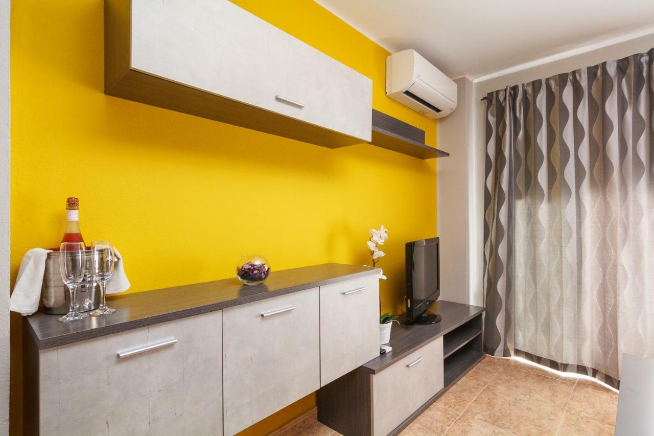 Tu Apartamento En Nerja! *