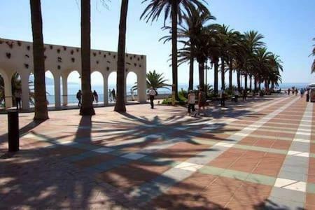 Spacious Family Aljamar 8a