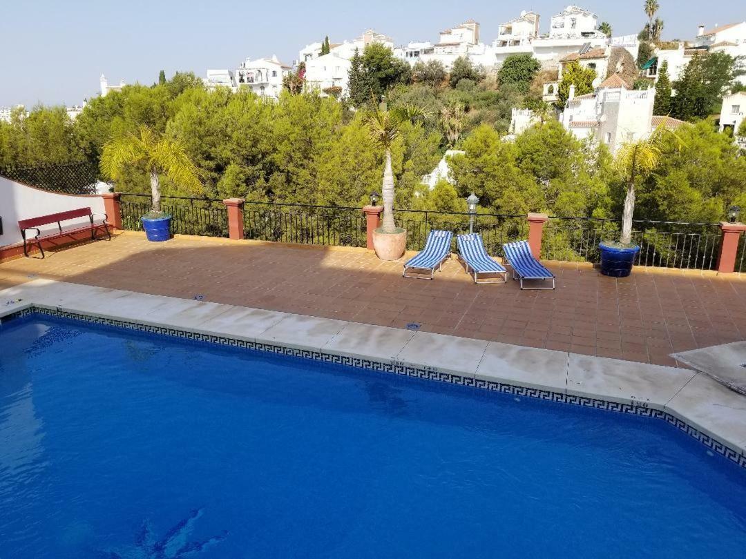 Spacious Family Aljamar 8a Villa Nerja