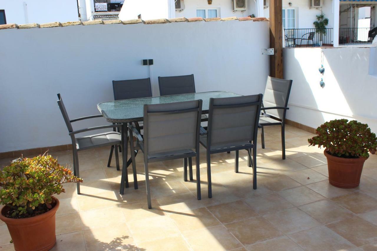 Casa Familiar In Punta Lara *